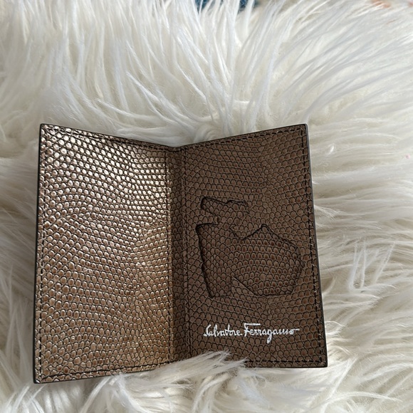 NWOB Salvatore Ferragamo python card case - Picture 3 of 3